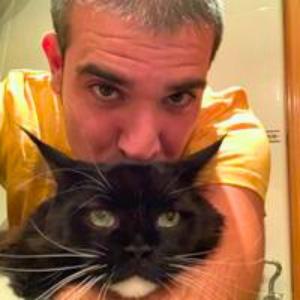 Juan Manuel - equipo de Servicios gatúnicos Madrid